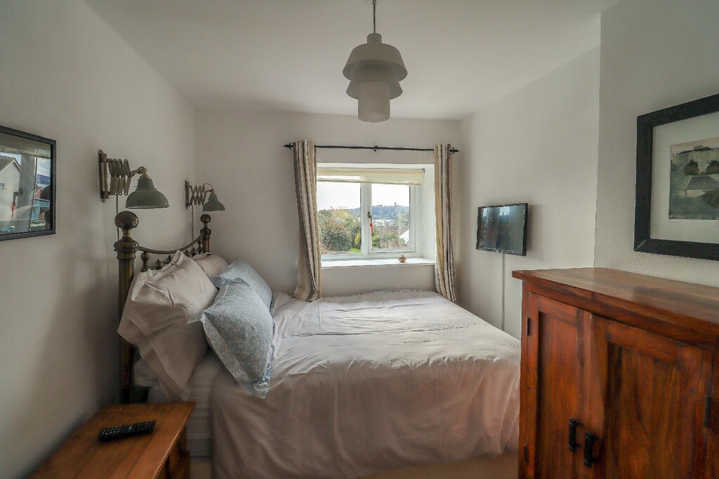 Willow Cottage 9 Windmill Hill
